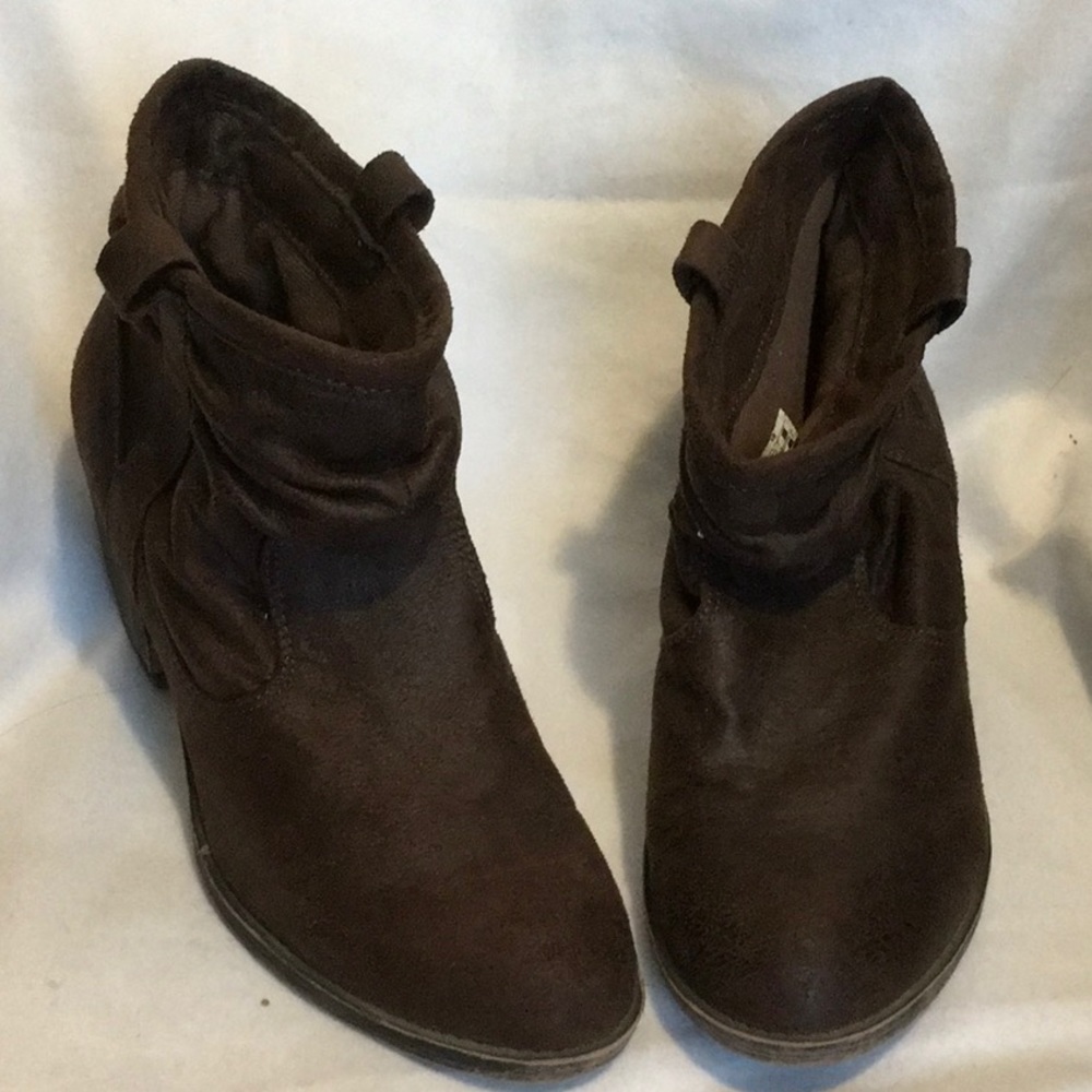Brown heels